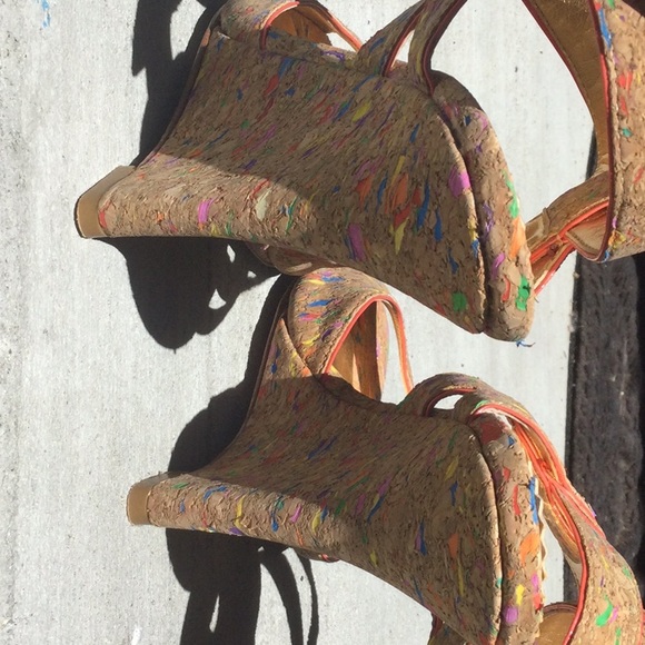 Report Signature Heels Sandals - Picture 3 of 5